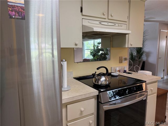 273 W Casurina Place, Beverly Hills, FL 34465