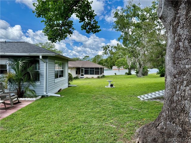 273 W Casurina Place, Beverly Hills, FL 34465