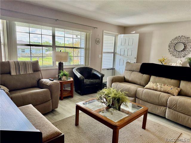 273 W Casurina Place, Beverly Hills, FL 34465