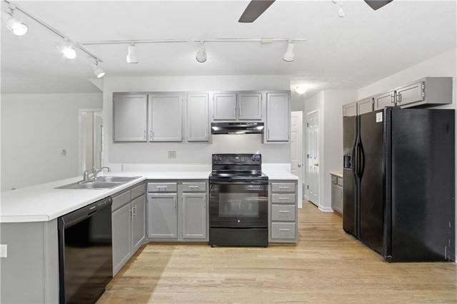 220 Braemar Road, Fayetteville, GA 30215
