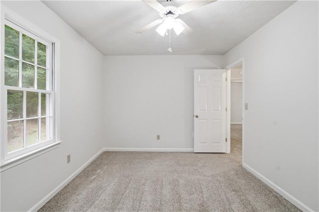 220 Braemar Road, Fayetteville, GA 30215