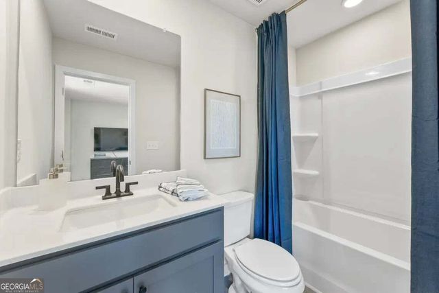 8590 Oak Hollow Way, Cumming, GA 30041