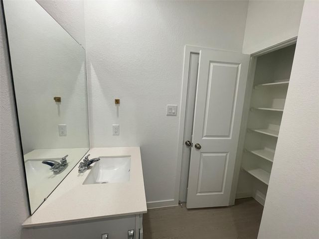 16503 Texas Palmetto Way, Hockley, TX 77447