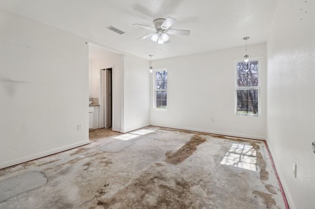 245 Straw Road, Saginaw, TX 76179