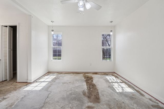 245 Straw Road, Saginaw, TX 76179