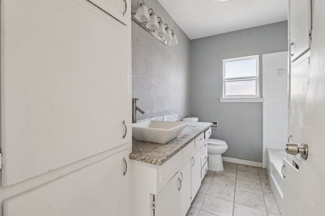 245 Straw Road, Saginaw, TX 76179