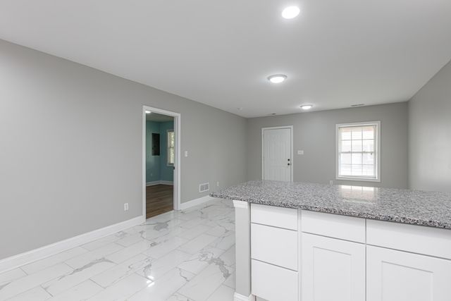 223 Race Street, Lexington, KY 40508