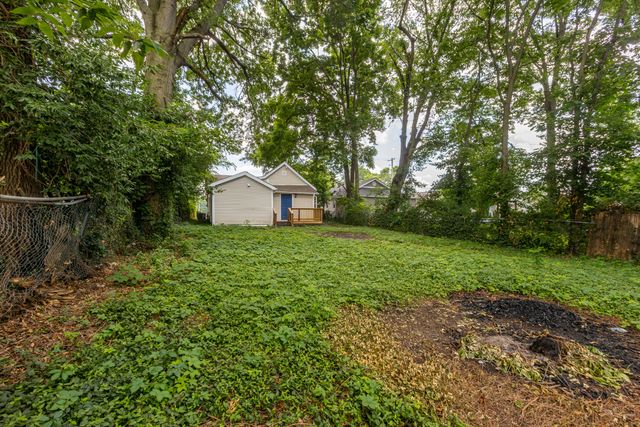 223 Race Street, Lexington, KY 40508