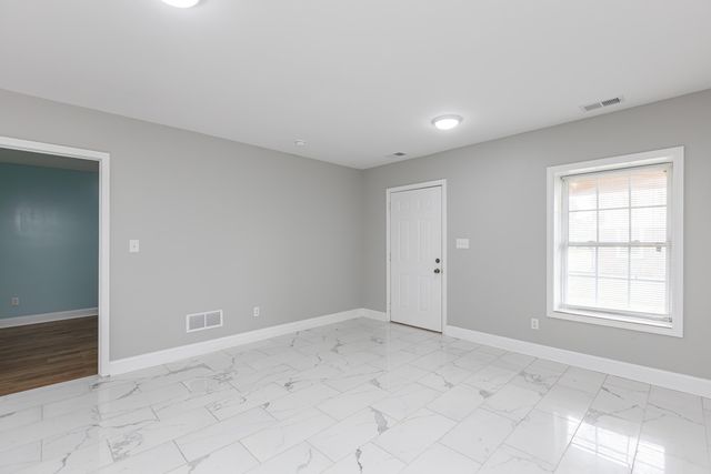 223 Race Street, Lexington, KY 40508