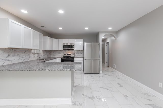 223 Race Street, Lexington, KY 40508