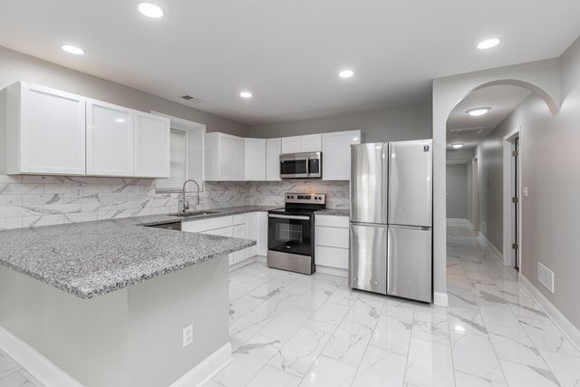 223 Race Street, Lexington, KY 40508