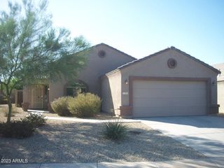 10945 W Loma Lane, Peoria, AZ 85345