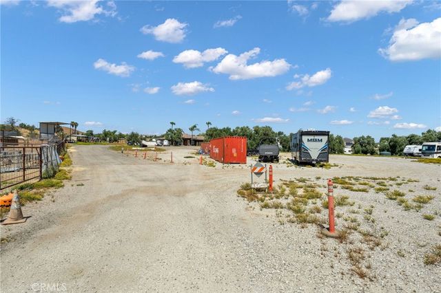 30260 Los Alamos Road, Murrieta, CA 92563