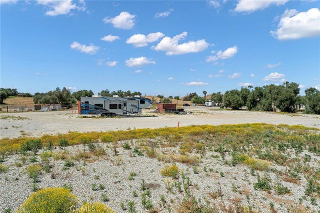 30260 Los Alamos Road, Murrieta, CA 92563