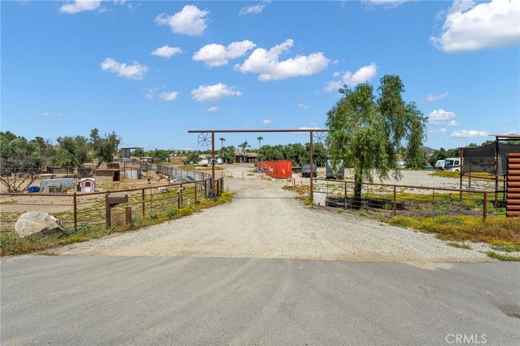 30260 Los Alamos Road, Murrieta, CA 92563