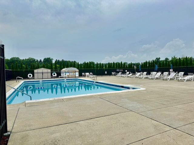 20A Kingery Quarter Street 202, Willowbrook, IL 60527