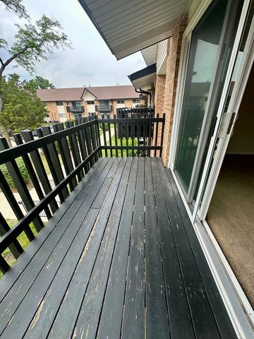 20A Kingery Quarter Street 202, Willowbrook, IL 60527