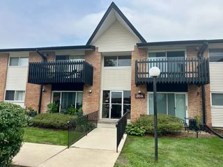 20A Kingery Quarter Street 202, Willowbrook, IL 60527
