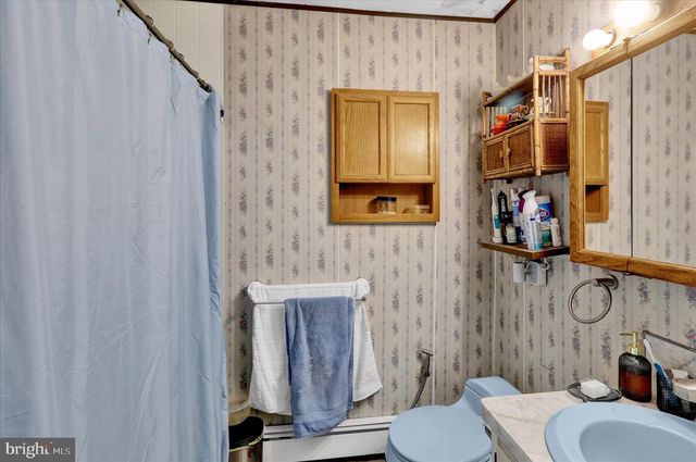 148 HOCH AVE, Topton, PA 19562