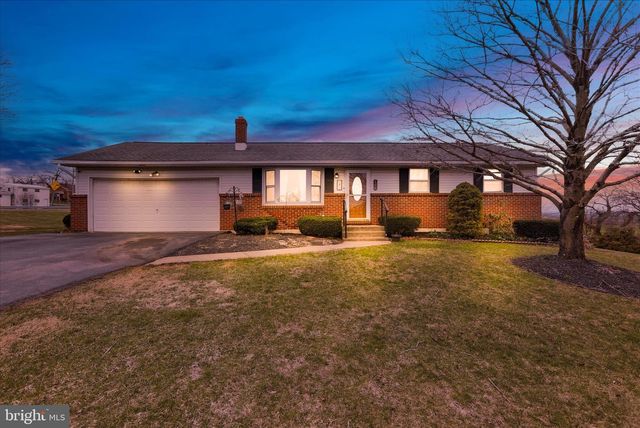 148 HOCH AVE, Topton, PA 19562