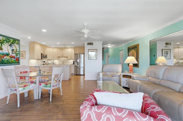 2729 N BEACH ROAD 211, Englewood, FL 34223