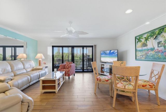2729 N BEACH ROAD 211, Englewood, FL 34223