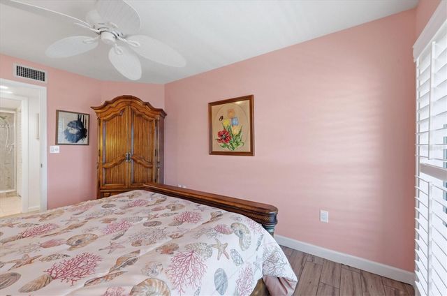2729 N BEACH ROAD 211, Englewood, FL 34223