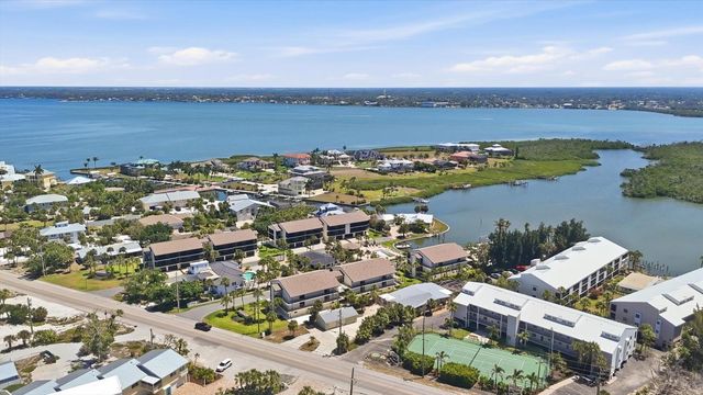 2729 N BEACH ROAD 211, Englewood, FL 34223