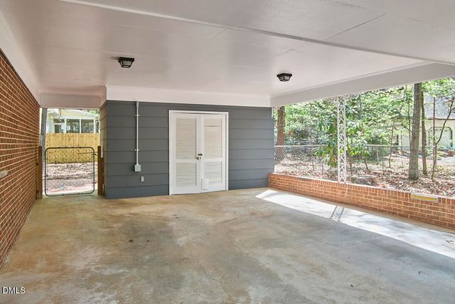 117 Dixie Drive, Chapel Hill, NC 27514