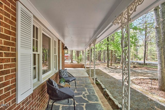 117 Dixie Drive, Chapel Hill, NC 27514