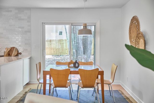 117 Dixie Drive, Chapel Hill, NC 27514