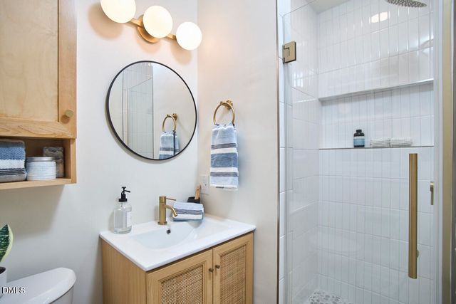 117 Dixie Drive, Chapel Hill, NC 27514