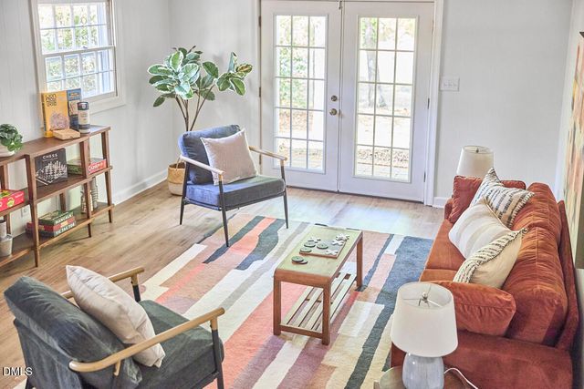 117 Dixie Drive, Chapel Hill, NC 27514