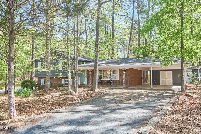 117 Dixie Drive, Chapel Hill, NC 27514