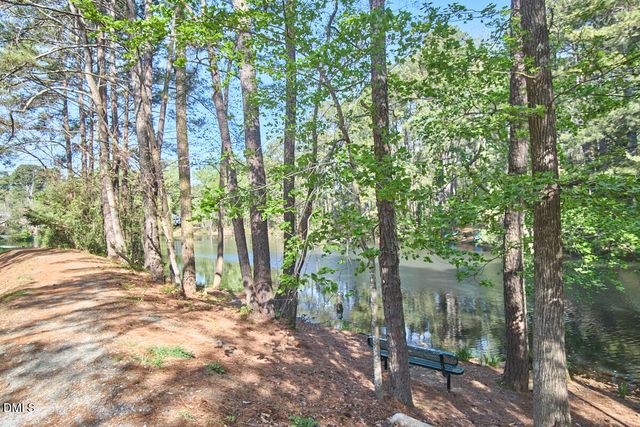 117 Dixie Drive, Chapel Hill, NC 27514