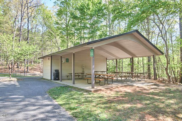 117 Dixie Drive, Chapel Hill, NC 27514