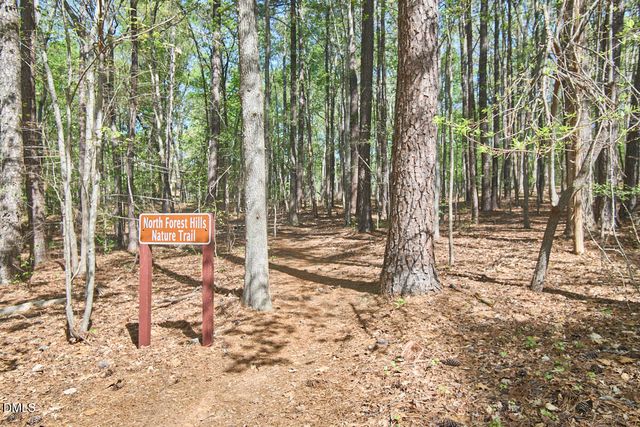 117 Dixie Drive, Chapel Hill, NC 27514