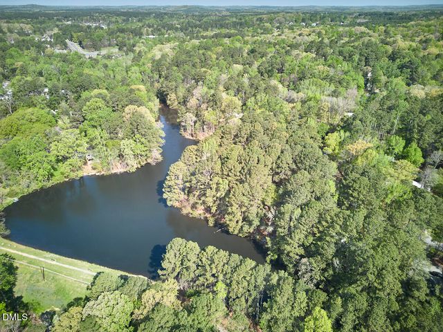 117 Dixie Drive, Chapel Hill, NC 27514