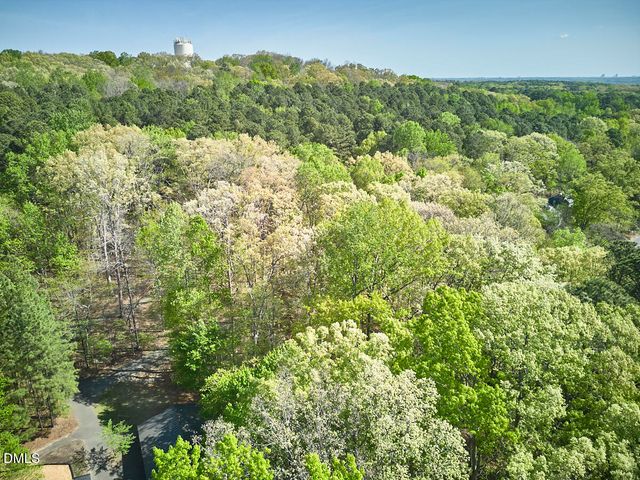 117 Dixie Drive, Chapel Hill, NC 27514