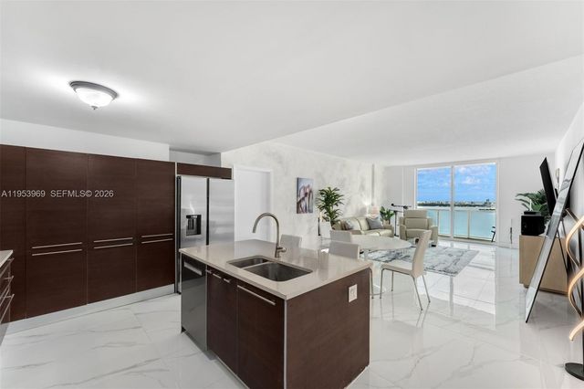 1900 N Bayshore Dr 3202, Miami, FL 33132