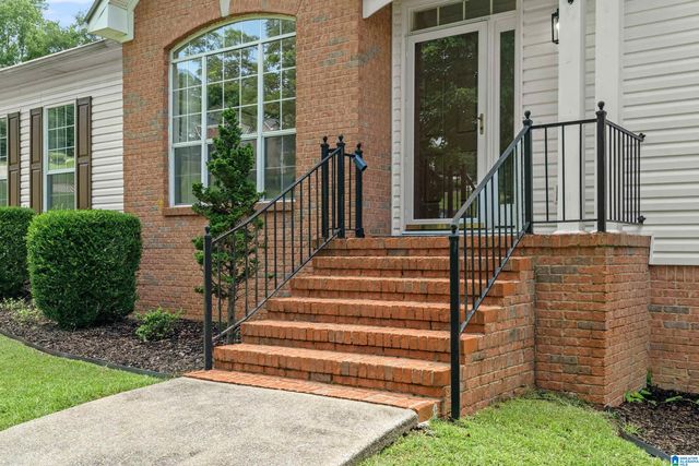 7732 S CREST TRAIL, Helena, AL 35022