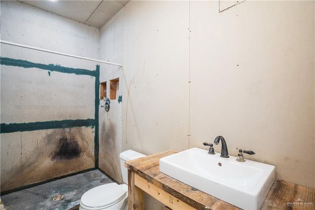 3602 Cowboy Drive, Weslaco, TX 78599