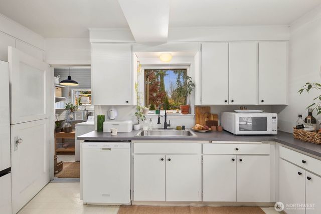 5724 Lowell Road, Everett, WA 98203