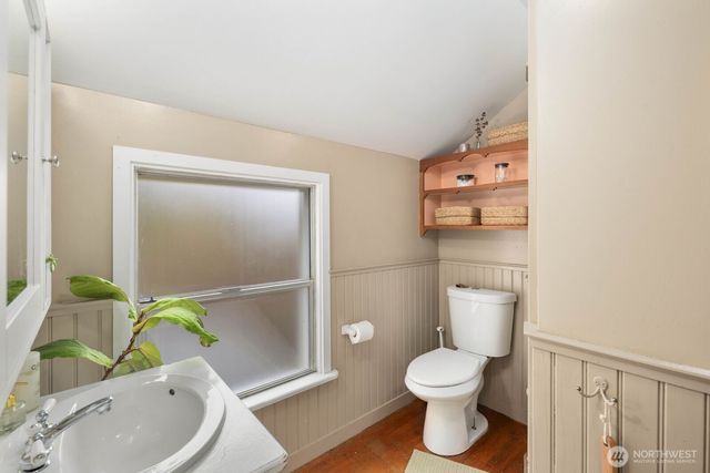 5724 Lowell Road, Everett, WA 98203