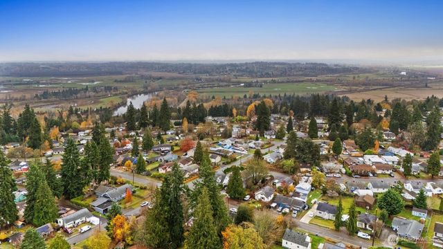 5724 Lowell Road, Everett, WA 98203