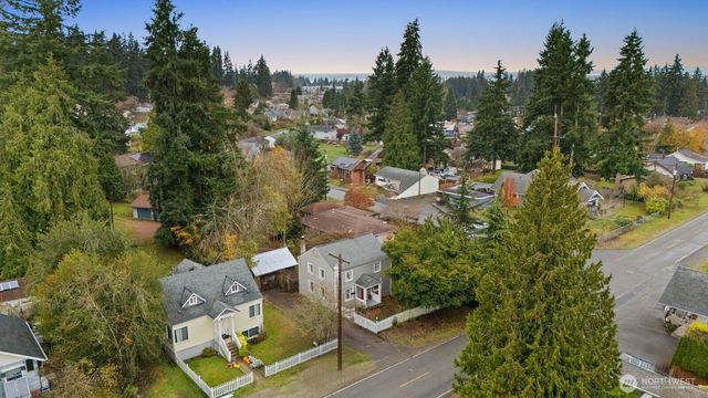 5724 Lowell Road, Everett, WA 98203
