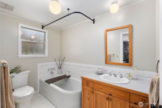 5724 Lowell Road, Everett, WA 98203