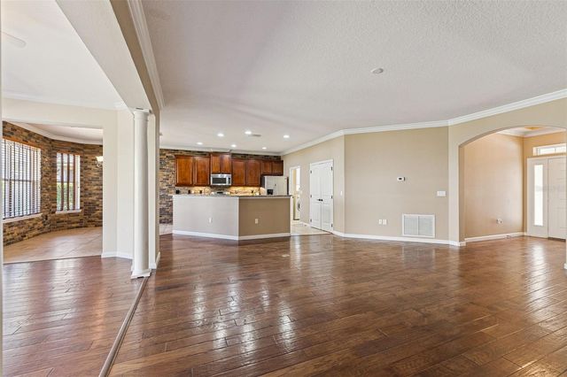 1627 VICTORIA GARDENS DRIVE, Deland, FL 32724