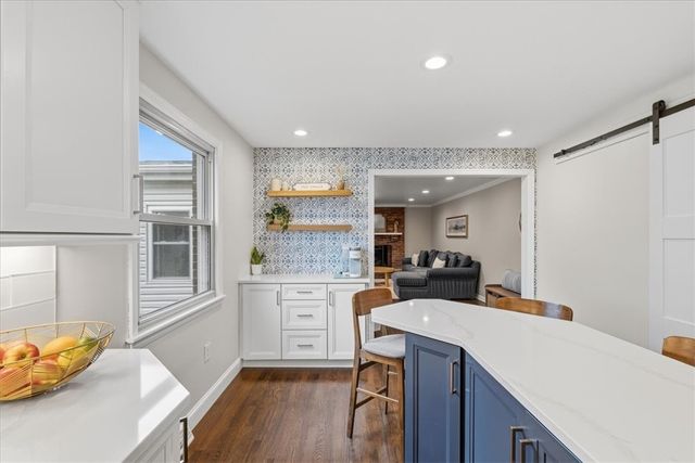 2579 Matterhorn Dr, Franklin Park, PA 15090