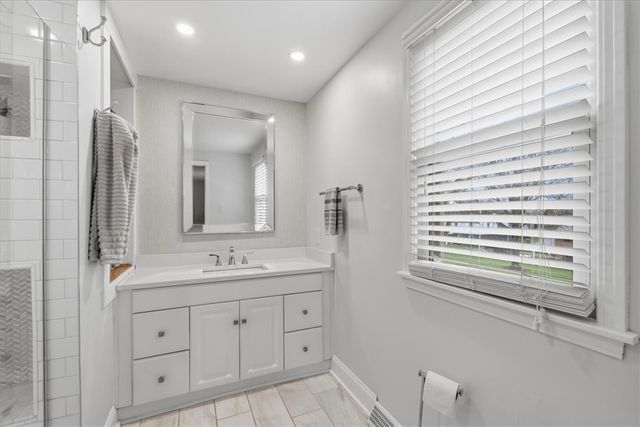 2579 Matterhorn Dr, Franklin Park, PA 15090